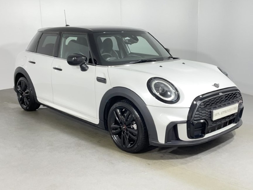 2023 (23) MINI HATCHBACK 1.5 Cooper Sport Premium 5dr Auto