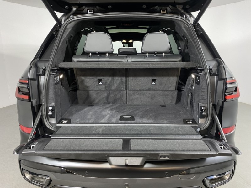 2025 (75) BMW X7 xDrive40d MHT M Sport 5dr Step Auto 4522377