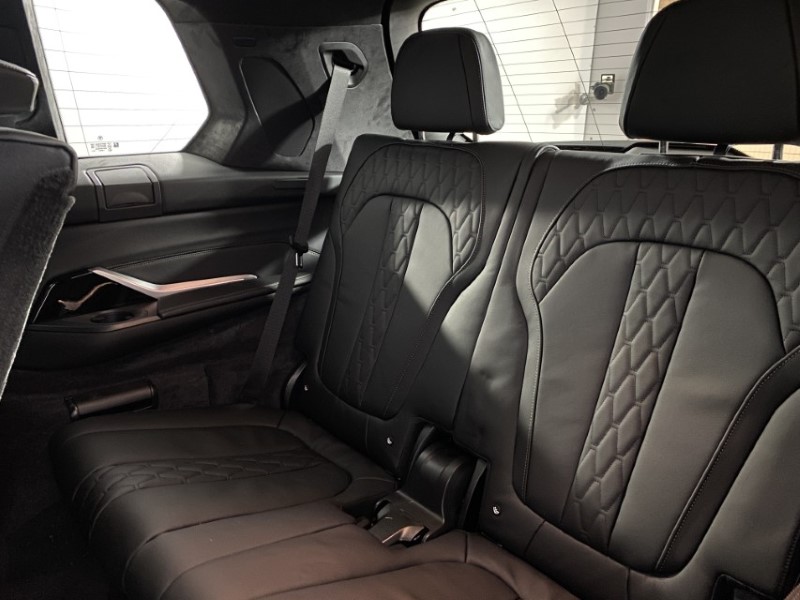 2025 (75) BMW X7 xDrive40d MHT M Sport 5dr Step Auto 4522382