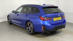 2025 (25) BMW 3 SERIES 320i M Sport 5dr Step Auto 1