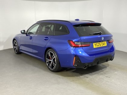 2025 (25) BMW 3 SERIES 320i M Sport 5dr Step Auto