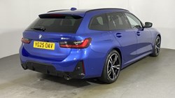 2025 (25) BMW 3 SERIES 320i M Sport 5dr Step Auto 4561018