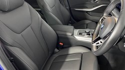 2025 (25) BMW 3 SERIES 320i M Sport 5dr Step Auto 4560985