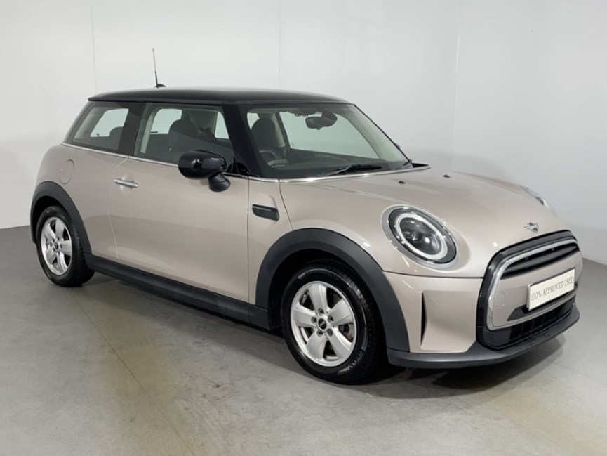 2021 (71) MINI HATCHBACK 1.5 Cooper Classic 3dr