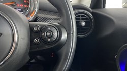 2019 (19) MINI HATCHBACK 2.0 Cooper S Classic II 3dr Auto 4561366