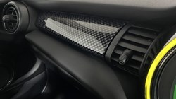 2019 (19) MINI HATCHBACK 2.0 Cooper S Classic II 3dr Auto 4561370