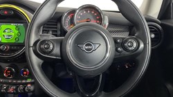 2019 (19) MINI HATCHBACK 2.0 Cooper S Classic II 3dr Auto 4561364