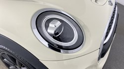 2019 (19) MINI HATCHBACK 2.0 Cooper S Classic II 3dr Auto 4561393