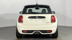 2019 (19) MINI HATCHBACK 2.0 Cooper S Classic II 3dr Auto 4561396