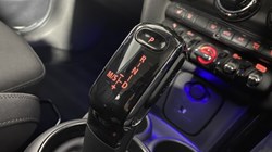 2019 (19) MINI HATCHBACK 2.0 Cooper S Classic II 3dr Auto 4561376