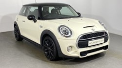 2019 (19) MINI HATCHBACK 2.0 Cooper S Classic II 3dr Auto 4561401