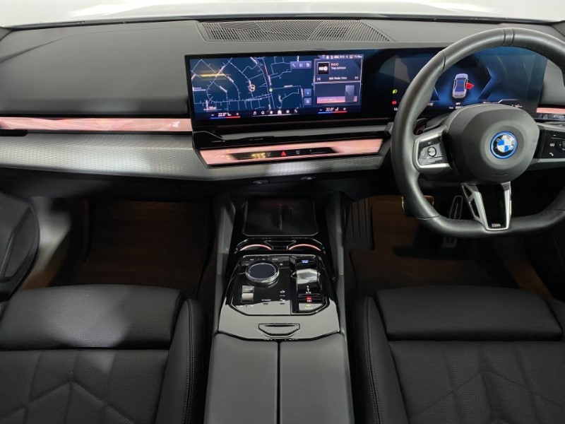 2025 (25) BMW I5 250kW eDrive40 M Sport 84kWh 4dr Auto 4577443