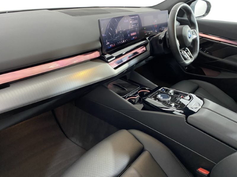 2025 (25) BMW I5 250kW eDrive40 M Sport 84kWh 4dr Auto 4577446