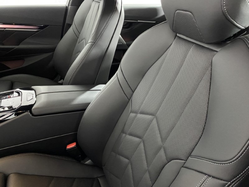 2025 (25) BMW I5 250kW eDrive40 M Sport 84kWh 4dr Auto 4577447