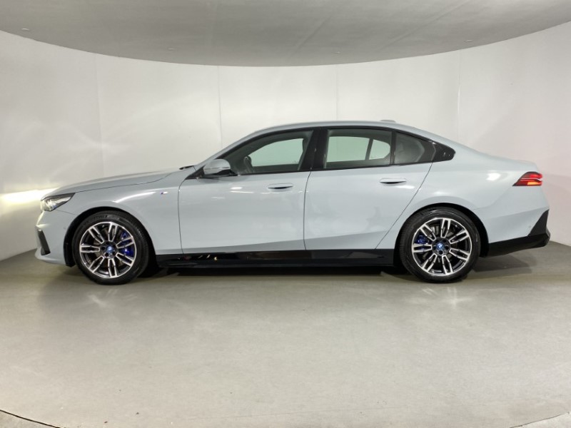 2025 (25) BMW I5 250kW eDrive40 M Sport 84kWh 4dr Auto 4577468