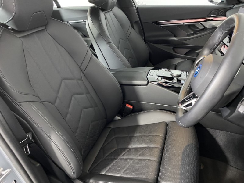 2025 (25) BMW I5 250kW eDrive40 M Sport 84kWh 4dr Auto 4577441