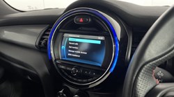 2021 (21) MINI HATCHBACK 1.5 Cooper Sport II 3dr 4655771