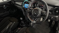 2021 (21) MINI HATCHBACK 1.5 Cooper Sport II 3dr 4655772