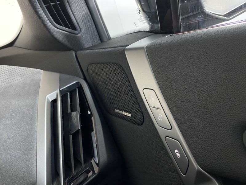 2025 (75) BMW iX 400kW xDrive60 M Sport 112kWh 5dr Auto 4564978