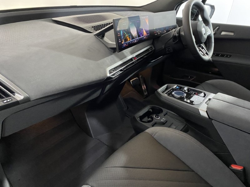2025 (75) BMW iX 400kW xDrive60 M Sport 112kWh 5dr Auto 4564990