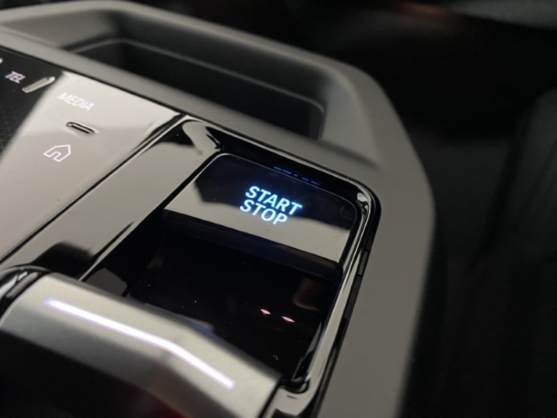 2025 (75) BMW iX 400kW xDrive60 M Sport 112kWh 5dr Auto 4564974