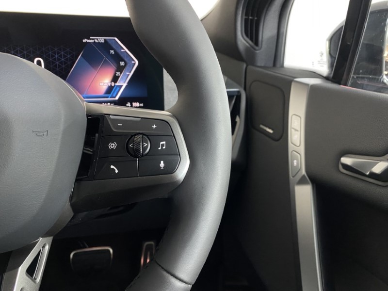 2025 (75) BMW iX 400kW xDrive60 M Sport 112kWh 5dr Auto 4564981