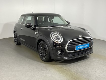 2020 (20) MINI HATCHBACK 1.5 Cooper Classic II 3dr Auto