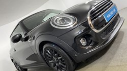 2020 (20) MINI HATCHBACK 1.5 Cooper Classic II 3dr Auto 4686149