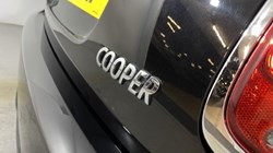 2020 (20) MINI HATCHBACK 1.5 Cooper Classic II 3dr Auto 4686120