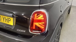 2020 (20) MINI HATCHBACK 1.5 Cooper Classic II 3dr Auto 4686121