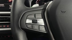 2021 (71) BMW 3 SERIES 320i SE Pro 5dr Step Auto 4650106