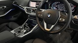 2021 (71) BMW 3 SERIES 320i SE Pro 5dr Step Auto 4650124