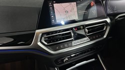 2021 (71) BMW 3 SERIES 320i SE Pro 5dr Step Auto 4650155