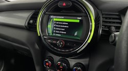 2021 (21) MINI CONVERTIBLE 1.5 Cooper Classic II 2dr Auto 4620556
