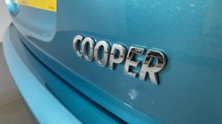 2021 (21) MINI CONVERTIBLE 1.5 Cooper Classic II 2dr Auto 4620568