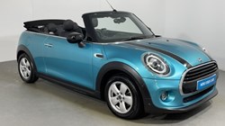 2021 (21) MINI CONVERTIBLE 1.5 Cooper Classic II 2dr Auto 4620595