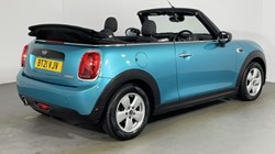2021 (21) MINI CONVERTIBLE 1.5 Cooper Classic II 2dr Auto 4620618