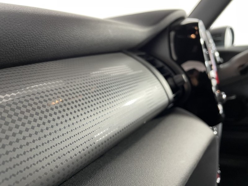 2021 (21) MINI CONVERTIBLE 1.5 Cooper Classic II 2dr Auto 4620591