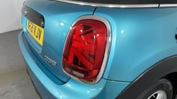 2021 (21) MINI CONVERTIBLE 1.5 Cooper Classic II 2dr Auto 4620567