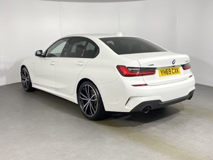 2019 (69) BMW 3 SERIES 320d xDrive M Sport 4dr Step Auto