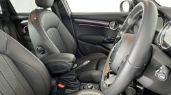2022 (72) MINI HATCHBACK 1.5 Cooper Exclusive 5dr Auto 4670715
