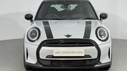 2022 (72) MINI HATCHBACK 1.5 Cooper Exclusive 5dr Auto 4670791