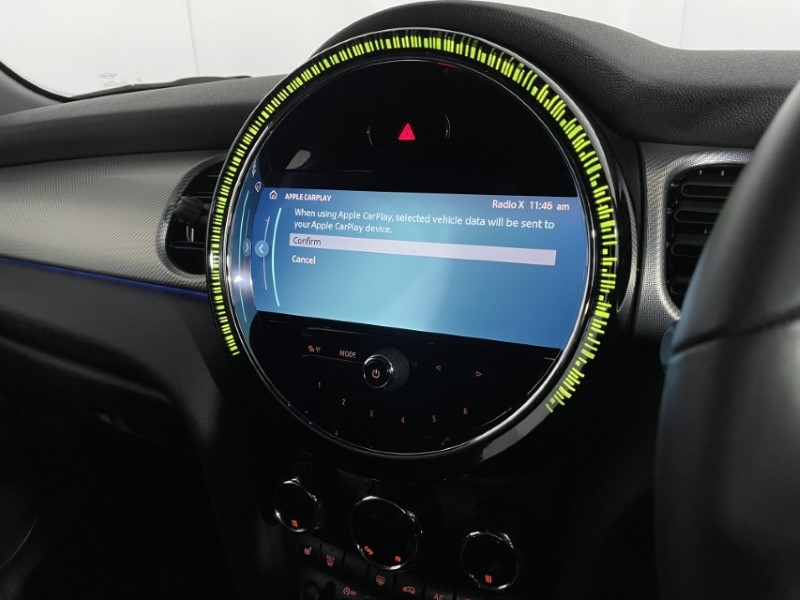 2022 (72) MINI HATCHBACK 1.5 Cooper Exclusive 5dr Auto 4670710