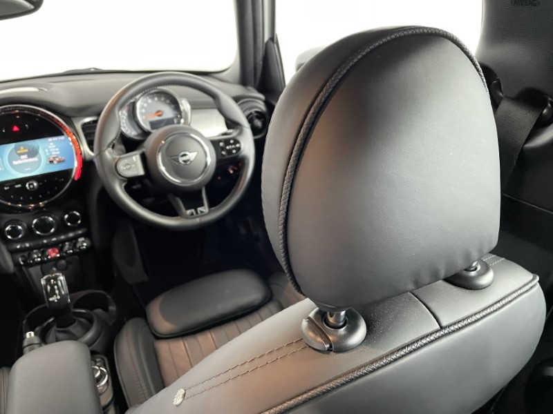 2022 (72) MINI HATCHBACK 1.5 Cooper Exclusive 5dr Auto 4670740