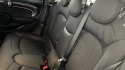 2022 (72) MINI HATCHBACK 1.5 Cooper Exclusive 5dr Auto 4670739