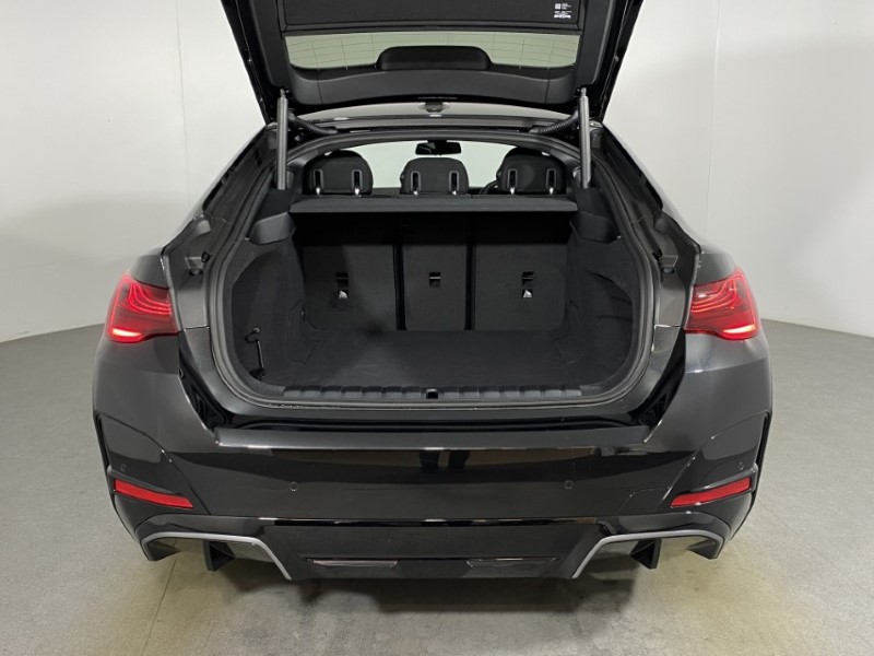 2025 (75) BMW I4 250kW eDrive40 M Sport 83.9kWh 5dr Auto [Pro Pack] 4575841