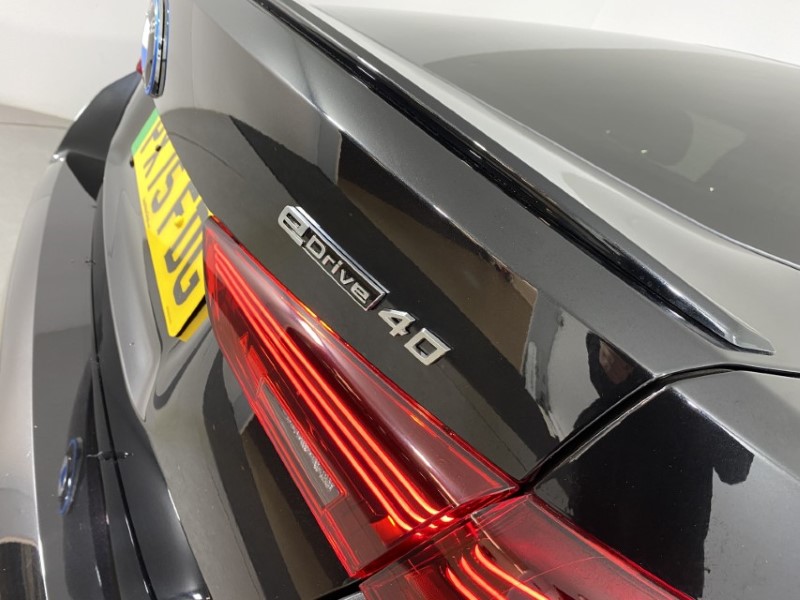 2025 (75) BMW I4 250kW eDrive40 M Sport 83.9kWh 5dr Auto [Pro Pack] 4575847