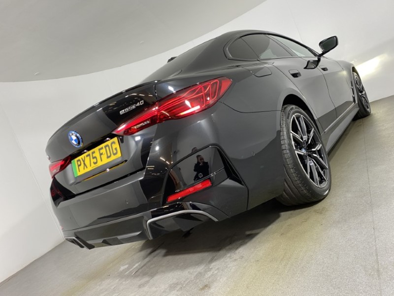 2025 (75) BMW I4 250kW eDrive40 M Sport 83.9kWh 5dr Auto [Pro Pack] 4575856