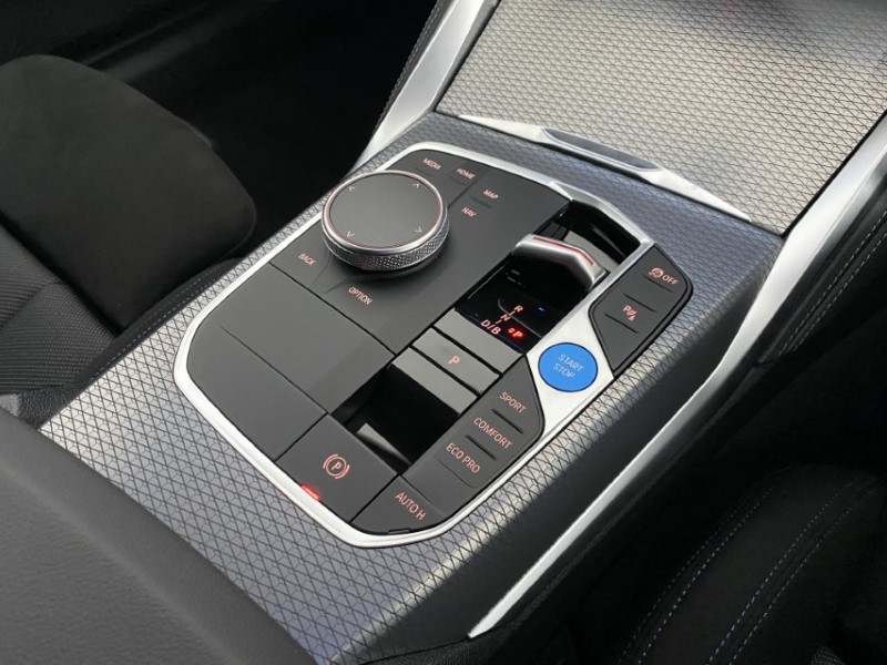 2025 (75) BMW I4 250kW eDrive40 M Sport 83.9kWh 5dr Auto [Pro Pack] 4575830