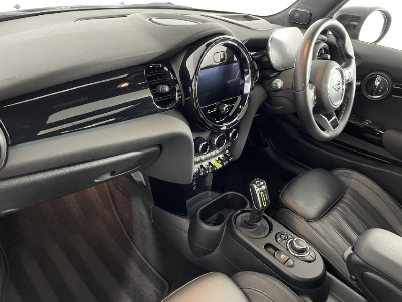 2021 (71) MINI HATCHBACK 135kW Cooper S Level 3 33kWh 3dr Auto 4692721